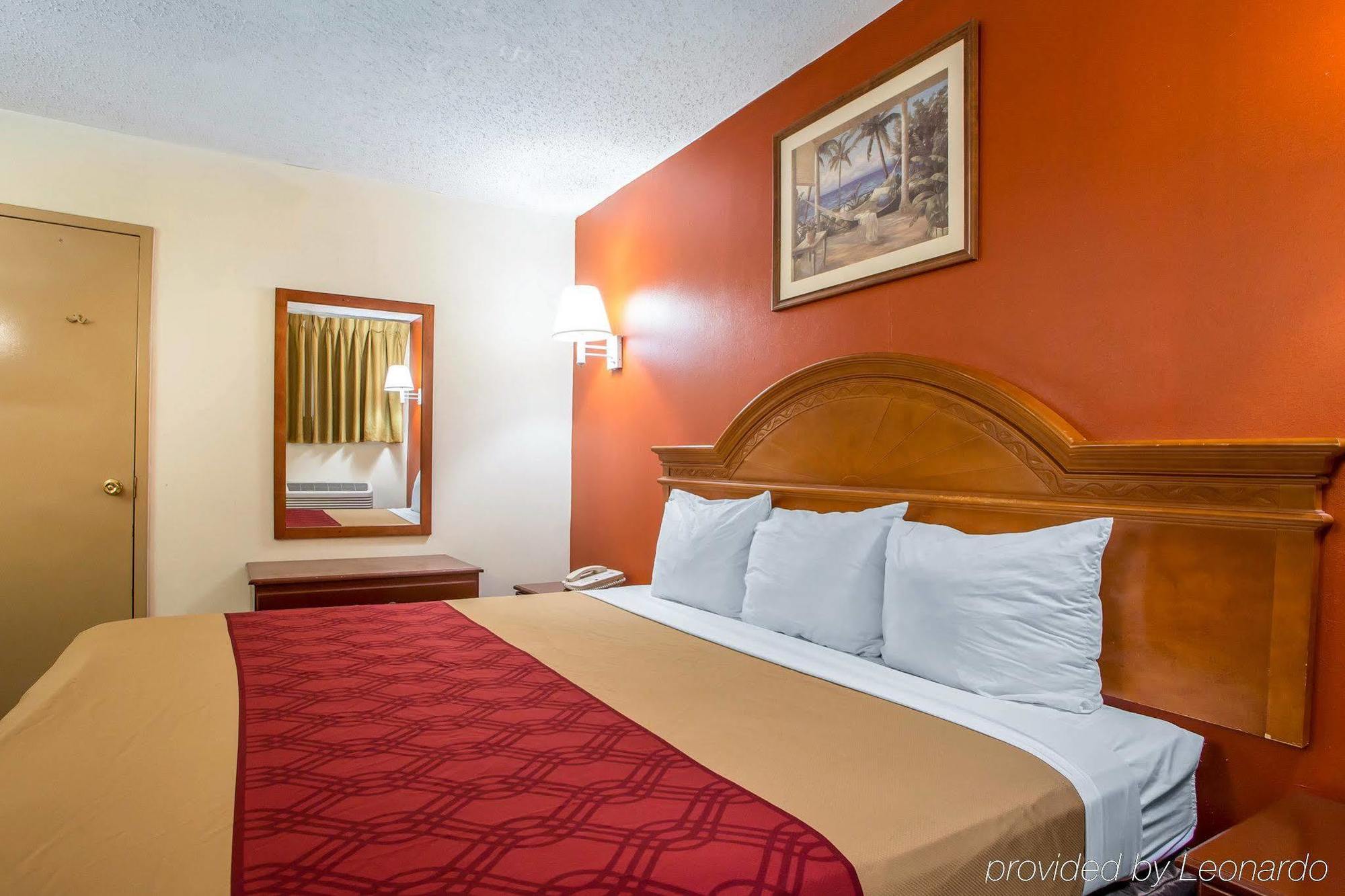 Econo Lodge Fort Lee Esterno foto