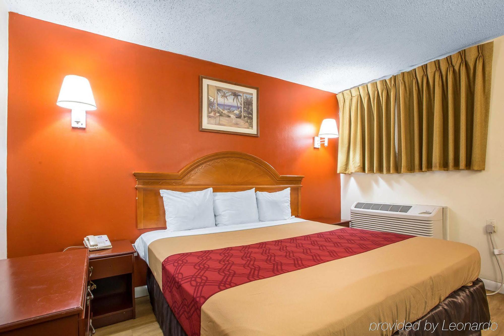 Econo Lodge Fort Lee Esterno foto